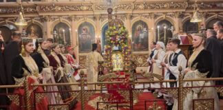 Η Κυριακή της Σταυροπροσκυνήσεως στη Μητρόπολη Αιτωλίας και Ακαρνανίας