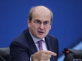 Δείχνουν Χατζηδάκη για το σκάνδαλο με τα ΕΛΤΑ