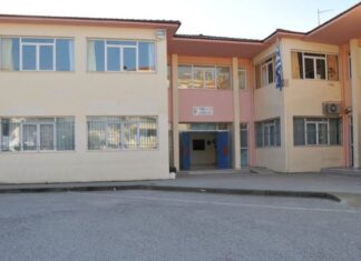 Με «ρουσφετάκια» το πρόγραμμα ανακαινίσεων στα σχολεία;