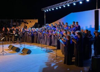 Μάγεψαν το κοινό οι χορωδίες του Morgan State University και του Μεσολογγίου