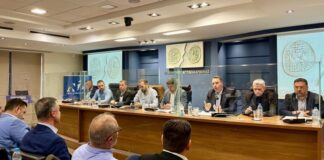 Σε απολύτως “προστατευμένο” περιβάλλον ο Αυγενάκης