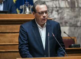 Περιοδεία Φάμελλου την Πέμπτη σε πυρόπληκτες περιοχές στην Αιτωλοακαρνανία