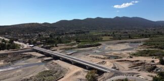 Σε χρόνο ρεκόρ η νέα γέφυρα του Ευήνου