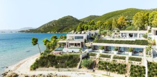 Χρυσό βραβείο στα Tourism Awards για την Paleros Bay