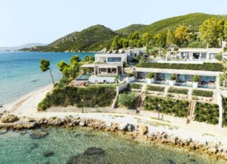 Χρυσό βραβείο στα Tourism Awards για την Paleros Bay