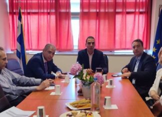 Το ΚΚΕ για την επίσκεψη Θεμιστοκλέους: «Ρίχνουν στάχτη στα μάτια μας για την κατάσταση στα Νοσοκομεία»