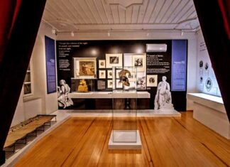 Με Φωτήλα τα εγκαίνια της έκθεσης της Βυρωνικής Εταιρείας