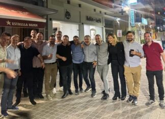 Ζαμπάρας και Σταρακά στην ίδια μεγάλη αγκαλιά! Σκηνές από το μέλλον;