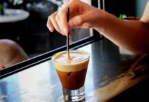 «Βίοι Αντίθετοι» για καταλύματα και εστίαση στην Αιτωλοακαρνανία