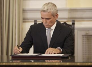 Ο Μητσοτάκης την… έσπασε σε πολλούς με την υπουργοποίηση Καραγκούνη