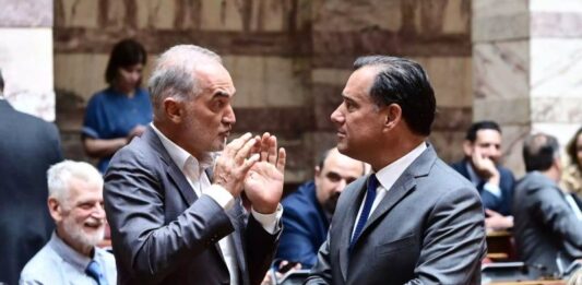 Ο Γεωργιάδης δημοσίευσε τη μήνυση στο Σαλμά: «Γελοίες κατηγορίες εναντίον μου, η πολιτική του καριέρα τελειώνει»