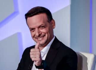 Χάρης Δούκας: Με κανέναν νόμο και πολλά άρθρα