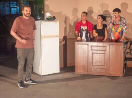 «Μια φορά στις 15»: Μετά την πρεμιέρα στο Αγρίνιο η παράσταση του ΔΗΠΕΘΕ ξεκινά την περιοδεία της