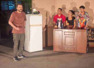 «Μια φορά στις 15»: Μετά την πρεμιέρα στο Αγρίνιο η παράσταση του ΔΗΠΕΘΕ ξεκινά την περιοδεία της