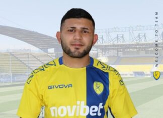 Παναιτωλικός: Οι δύο δρόμοι της παραμονής του Πέρες