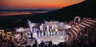 Eντυπωσίασε η «τεχνητή εμπιστοσύνη» στο Αρχαίο Θέατρο Πλευρώνας