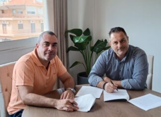 Μεσολόγγι: Μνημόνιο συνεργασίας Δήμου και Εμπορικού Συλλόγου για το Open Mall