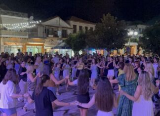 Ξεσήκωσε το κοινό ο Μανώλης Κονταρός στο Θέρμο