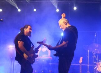 Πλήθος κόσμου στη συναυλία του Νίκου Πορτοκάλογλου στην Αμφιλοχία