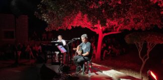 Γοήτευσε το κοινό η Ηρώ στη συναυλία για την αυγουστιάτικη πανσέληνο