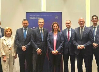 Συνάντηση του Αντιπεριφερειάρχη Τάκη Παπαδόπουλου με τη Διοίκηση του Ελληνο – Αμερικανικού Επιμελητηρίου