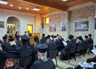 Ιερατική Σύναξη στη Mητρόπολη Αιτωλίας και Ακαρνανίας