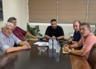 Συνάντηση εργασίας για τις ζημιές από τη χαλαζόπτωση στην Αιτωλοακαρνανία