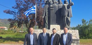 Κυψέλη: Τιμήθηκε ο αγωνιστής της αγροτιάς Μήτσος Βλάχος