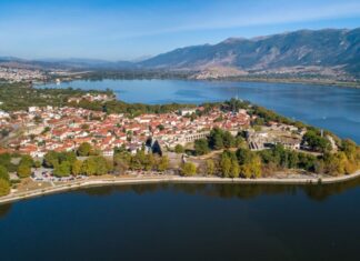 Τριήμερο 28ης Οκτωβρίου: Φθηνοί προορισμοί από Αθήνα και Θεσσαλονίκη για δύο