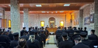 Ιερατική Σύναξη στη Mητρόπολη Αιτωλίας & Ακαρνανίας