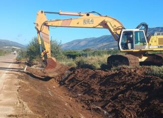 Επί ποδός για μια εβδομάδα μηχανήματα της Περιφέρειας για τις αποκαταστάσεις
