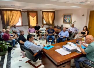 Με το Δήμαρχο Ναυπακτίας συναντήθηκε η Συντονιστική ενάντια στα αιολικά στον Πατραϊκό