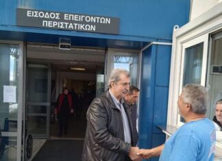 Ως υποψήφιος πρόεδρος του κόμματος, όχι ως αρμόδιος Υπουργός