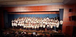 Η Χριστουγεννιάτικη εκδήλωση των Αρσακείων Εκπαιδευτηρίων στο Μεσολόγγι