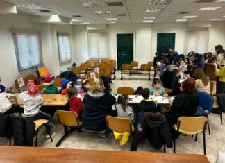 Δήμος Ξηρομέρου: Δράση με κατ’ οίκον επισκέψεις σε ευάλωτα νοικοκυριά και εργαστήρι χριστουγεννιάτικων στολιδιών