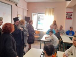 Επίσκεψη του Μητροπολίτη Δαμασκηνού στο Εργαστήρι «Παναγία Ελεούσα» στο Μεσολόγγι