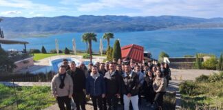 Χριστουγεννιάτικη φοιτητική σύναξη στη Μητρόπολη Αιτωλίας και Ακαρνανίας