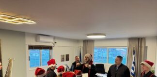 Μεσολόγγι: Τα κάλαντα στο Δήμαρχο είπε ο Μουσικός Όμιλος «Ιωσήφ Ρωγών»