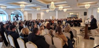 Eπικεντρωμένη στην ανατροφή παιδιών η τέταρτη συνάντηση Σχολής Γονέων της Μητρόπολης