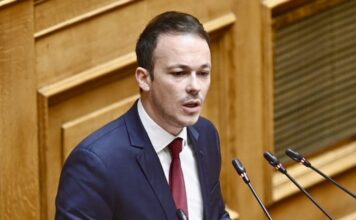 Μ. Ζαμπάρας: «Ήταν μια απόφαση για να μπορέσω να παραμείνω χρήσιμος στην κοινωνία»