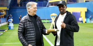 Παναιτωλικός: Ο Κωστούλας βράβευσε τον Καμαρά