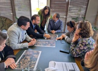 Σύσκεψη Φαρμάκη με Μενδώνη: Η μεγάλη επένδυση της Περιφέρειας στον Πολιτισμό