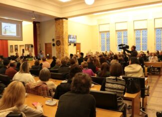 Πλήθος κόσμου στην αναβίωση του «Λαϊκού Πανεπιστημίου Αγρινίου»