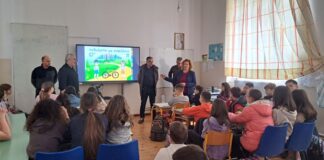 Για την ασφαλή οδήγηση του ποδηλάτου μίλησε η Cycling Greece στους μαθητές του 4ου Δημοτικού Σχολείου Αγρινίου