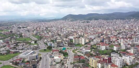Δημοτικά τέλη: Aυξήσεις για τα νεόδμητα μόνο στο Κολωνάκι ή και στο Αγρίνιο;