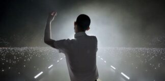 «Εμείς» και «Ο Γύρος του Κόσμου του Μικρού Γκρίζλι» στον Άνεσις