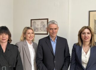 Συνάντηση της Ένωσης Ξενοδόχων Αιτωλοακαρνανίας με τον Υφ. Εργασίας Κώστα Καραγκούνη