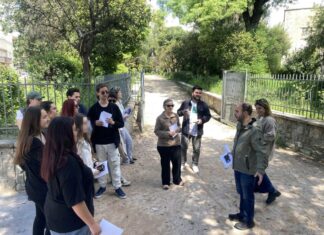 Με επιτυχία ο ιστορικός περίπατος της ΚΝΕ στο Αγρίνιο