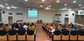 Εκπαιδευτική επίσκεψη των μαθητών του Γυμνασίου Παραβόλας στο Τμήμα Επιστήμης και Τεχνολογίας Τροφίμων