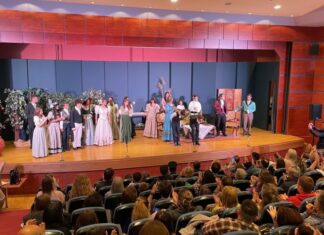 Τον «Άνθρωπο Μπάιρον» σύστησε η εφηβική θεατρική ομάδα του Πολιτιστικού Εργαστηρίου Μεσολογγίου